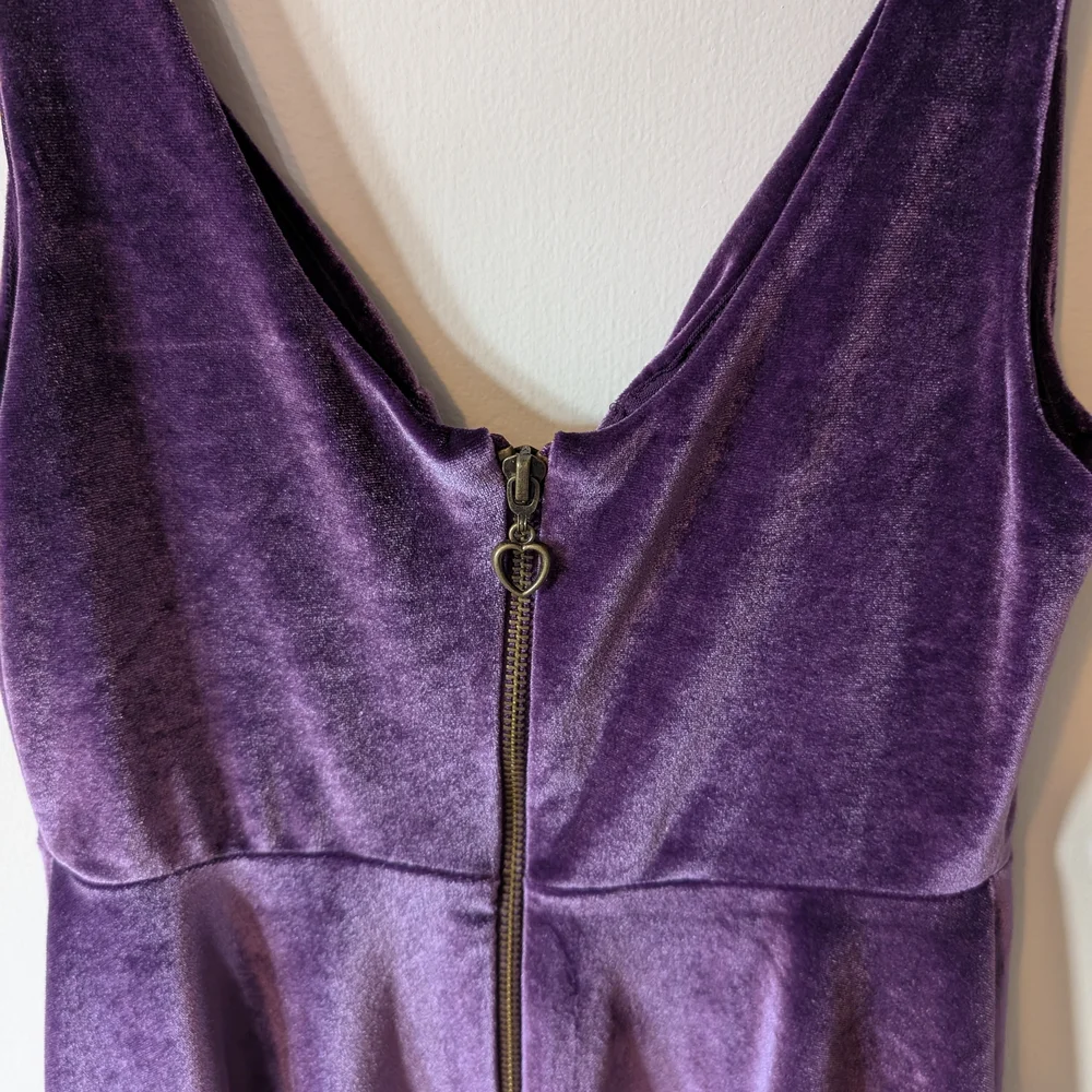 Urban Outfitters Elegant Purple Velvet Dress - Picture 5 of 6